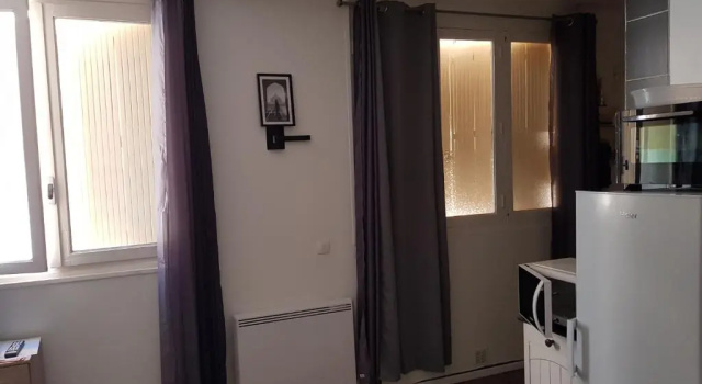 Studio Cosy proche centre MPL/ pk gratuit, Rezervasyon Daire Montpellier otoparklı oteller, Otopark