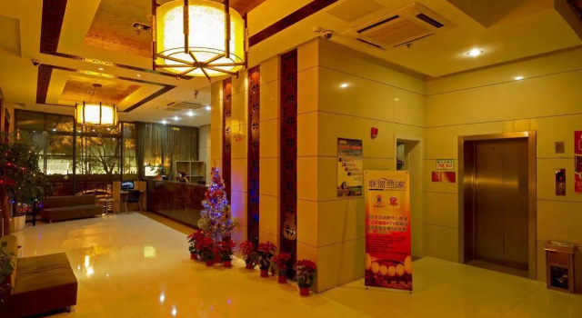 Super 8 Hotel Suzhou Zhuozhengyuan, Varaa Hotelli Hotellit Suzhou pysäköinnillä, Pysäköinti