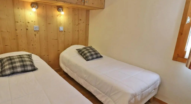 Appartement Méribel, 2 pièces, 4 personnes - FR-1-182-201