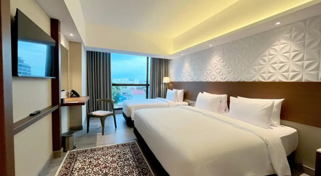 Семейный номер Executive The Jogja Hotel & Conference Center - Malioboro