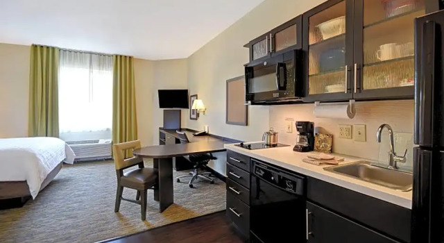 Двухместная студия Candlewood Suites St Clairsville Wheeling Area by IHG