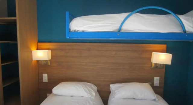 Трёхместный номер Standard The Originals Access, Hôtel les Iris, Berck-sur-Mer