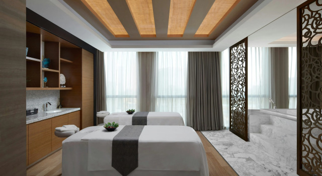 Sheraton Beijing Lize Hotel, Забронировать Отель Отели Дасин с бассейном, Бассейн