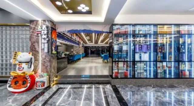 Banshanyinzhu Panda Hotel, Prenota Hotel Hotel a Huzhou con piscina, Piscina