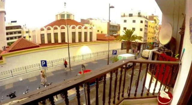 Av Suecia 1  Derecha, Prenota Hotel Los Cristianos 