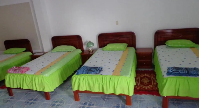 Четырёхместный номер Standard Hostal Insular