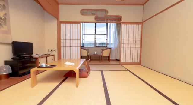 Seigetsuyashiki, Prenota Hotel Mima 