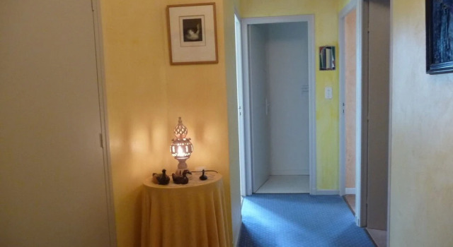 Attractive Holiday Home in Céreste With Swimming Pool, Rezervasyon Otel Cereste Route de la Lavande