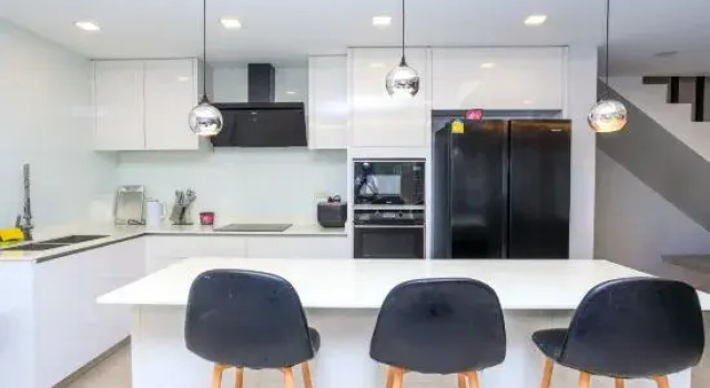 Thai Home Serenity Jomtien 4B Luxury villa