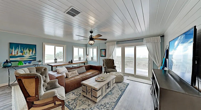 Beachfront W/ Gorgeous Atlantic Views 3 Bedroom Home