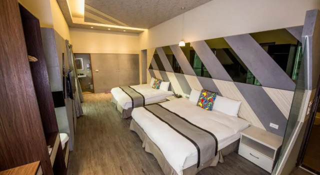 Семейный номер Standard Ruo Shui Hotspring Hotel