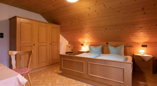 Appartement Rüscher, Rezerwuj Apartament Hotele w Bregenzerwald z parkingiem, Parking