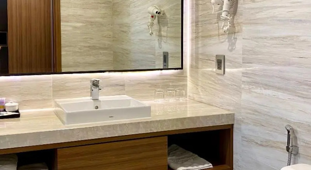 Номер Executive Toan Thang Stone Hotel