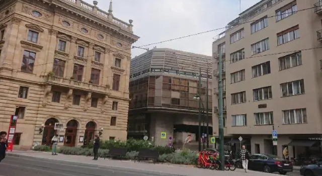 Cozy studio in the heart of old Prague near the Charles Bridge, Забронировать Отель Прага Чехия, рядом с Каролинум