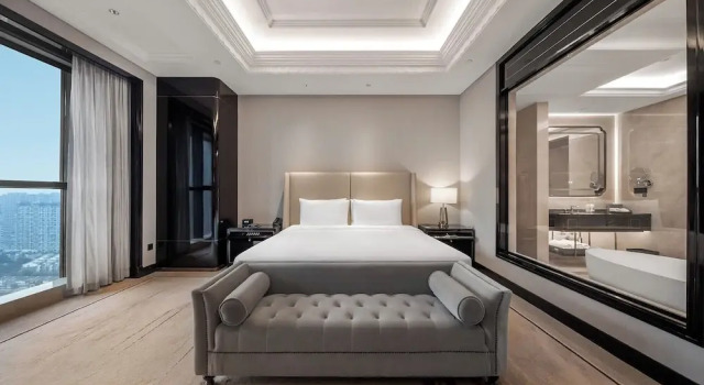 Номер Deluxe Crowne Plaza Chengdu Tianfu New Area by IHG