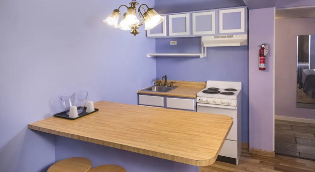 Четырёхместный номер Deluxe Sunrise Inn Hershey