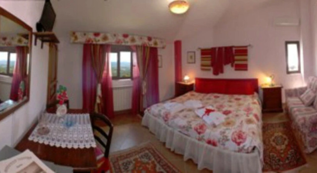 Paradise in Tuscany Villa Gelsomino for 810 People, Book Villa Sommerhuse i Roccastrada, Hytte