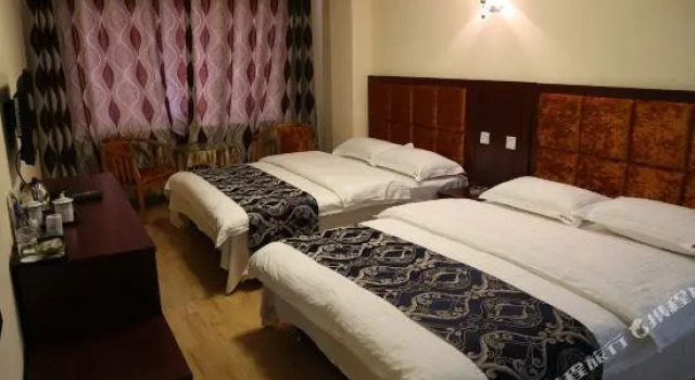 Huifeng Business Hotel, Prenota Hotel Chengdu Sichuan
