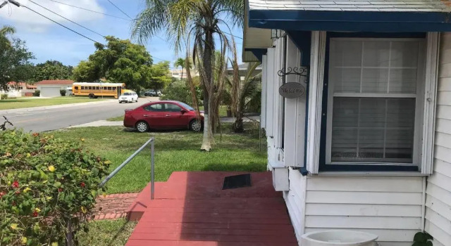 Студия Beautiful Property in Hallandale Beach!!!