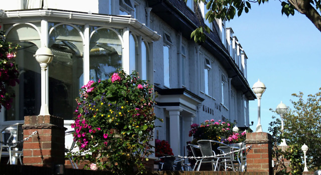 Park Manor Hotel