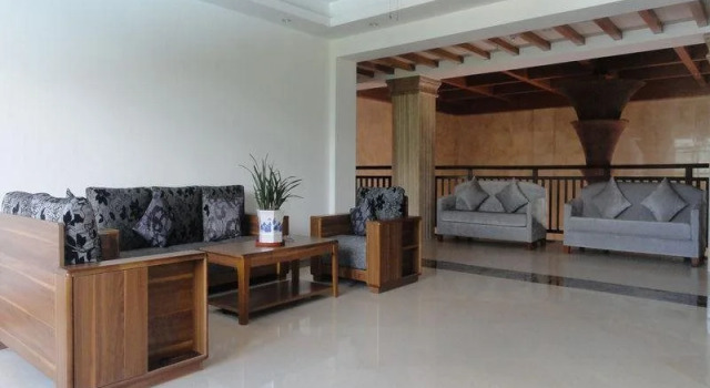 Chinese International Seven Saints SPA Hotel Baoting, Buchen Sie Resort Baoting 