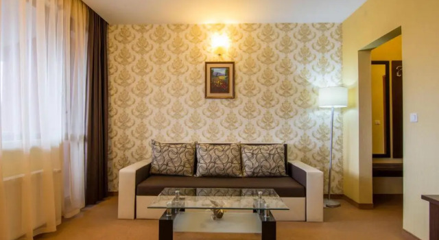 Полулюкс Paradise SPA Hotel
