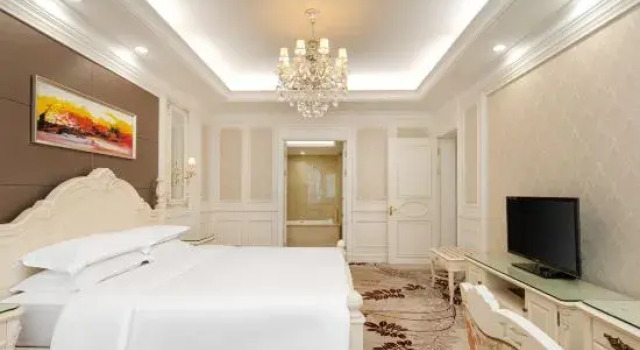 Executive- suite Riverside Hotel