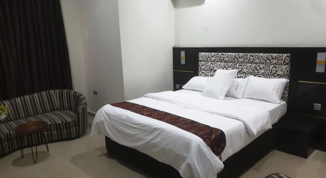 Downunder Suites, Buchen Sie Hotel Gwarinpa AbujaMun