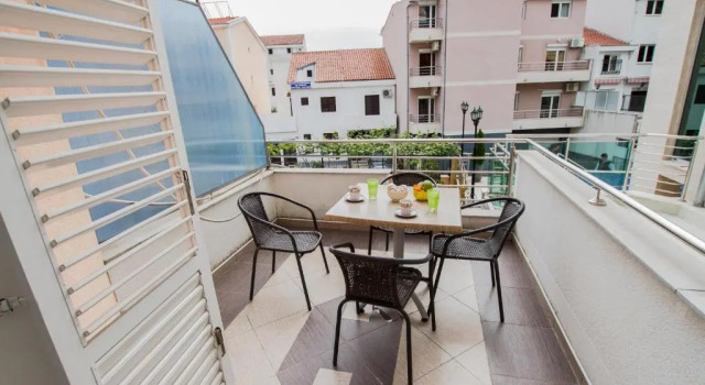 Апартаменты Comfort Adzic Apartments