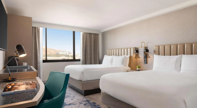 Четырёхместный номер Standard DoubleTree by Hilton San Francisco South Airport Blvd