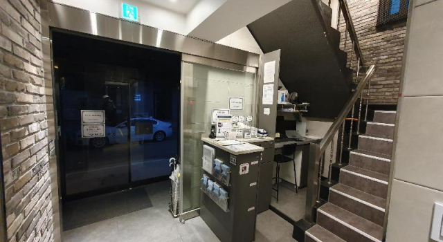 K Stay Guest House 3rd Myeongdong City, Забронировать Гостевой дом Гостевые дома Сеула, рядом с Туристическая компания Joongang Express Tour, Гостевой дом