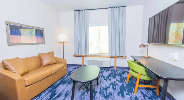Люкс Отель Fairfield by Marriott Inn & Suites Houston League City