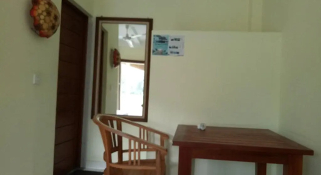 Двухместный номер Standard с красивым видом из окна Amed Stop Inn Homestay, Rooftop Restaurant and Bar