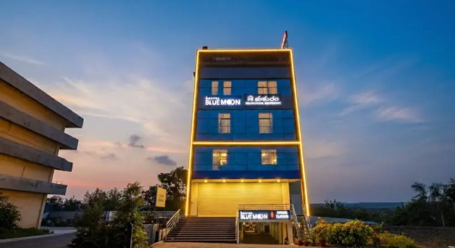 FabHotel Blue Moon, Rezerwuj Hotel Warangal Telangana