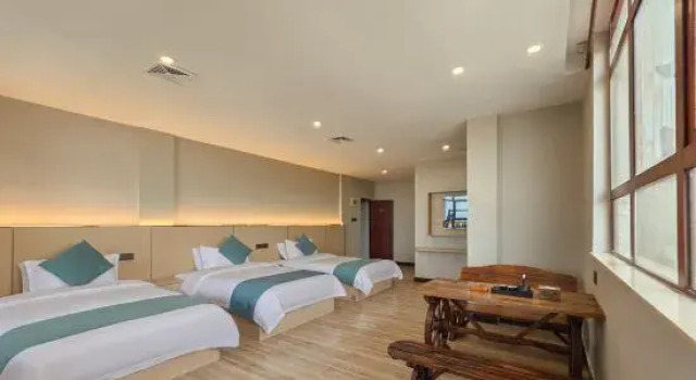 Трёхместный люкс Deluxe с видом на море Shangchuan Chuanyou Hotel