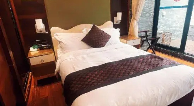 Люкс с видом на море Sanqian Yinhe International Camping Hotel