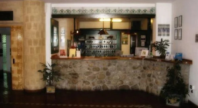 Polis Himera, Buchen Sie Hotel Buonfornello Sizilien