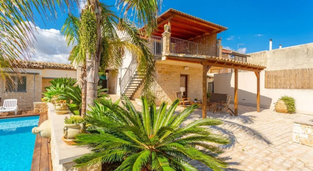 Villa Aziz, Book Villa Hotels in Sicily with a Pool, Swimming Pool