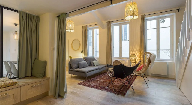 Le Voltaire -My Hamac Suites, Забронировать Апартаменты/квартира Лион Rhône, рядом с Станция метро Saxe-Gambetta