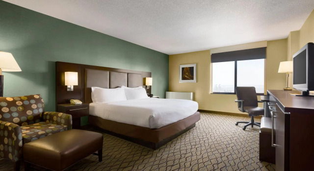 Двухместный номер Standard Holiday Inn & Suites Duluth-Downtown by IHG