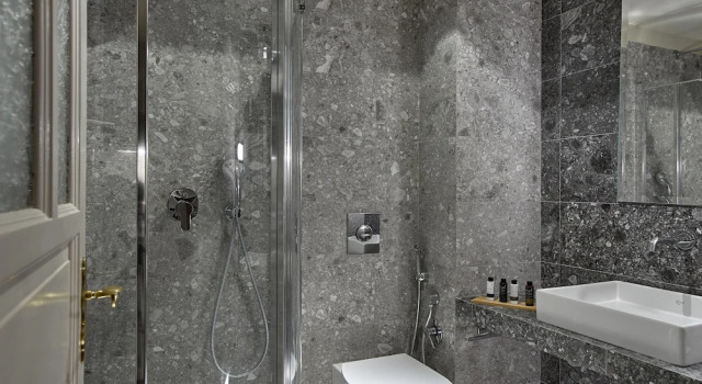 Студия Standard Konstantina Studios