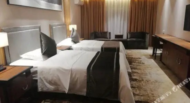 Двухместный люкс Standard Ming Tien Inn (Dongguan Shilong)