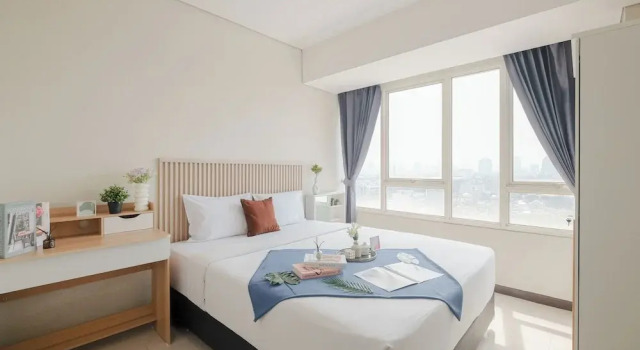 Апартаменты Standard New Furnished And Elegant 2Br At Nifarro Park Apartment