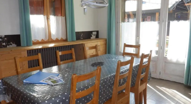 Appart Pointe de Nyon Morzine Centre 4 à 6 pers calme jardin vue parking, Забронировать Апартаменты/квартира Апартаменты Морзин, рядом с Горнолыжный подъемник Мас Вержю, Апартаменты/квартира