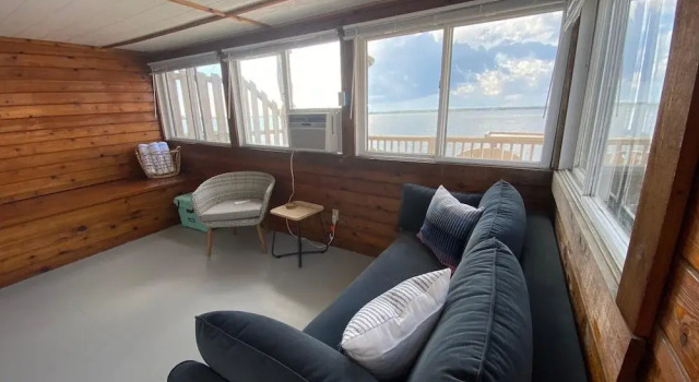 Bungalow 8 - 1br, Waterfront, Book Hotel Westhampton Beach New York State