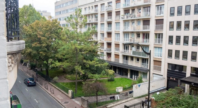 Beautiful Charming and Bright apt Near Paris, Забронировать Апартаменты/квартира Апартаменты Леваллуа-Перре, Апартаменты/квартира