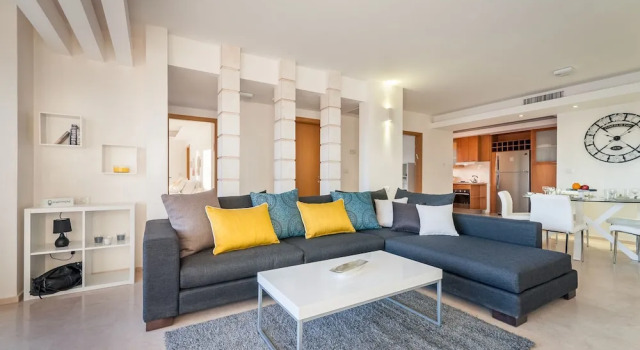 Apartamento Premium 3 habitaciones con balcón y frente a la playa Magical Sea View