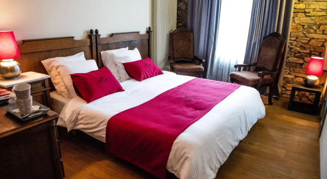 B&B Le Tapis Rouge, Забронировать Отель «постель и завтрак» Вьельсальм Land of Vielsalm and Gouvy