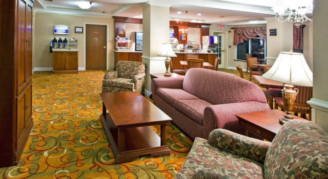 Holiday Inn Express Hotel & Suites Live Oak, Boek Hotel Hotels in Florida met ontbijt, Ontbijt