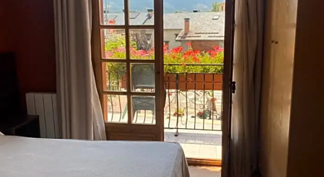 Двухместный номер Standard с видом на горы Hotel Esquirol